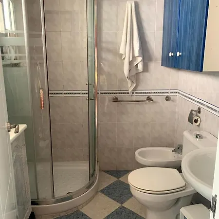 Appartement Amplio Estudio Con 1 Pequena